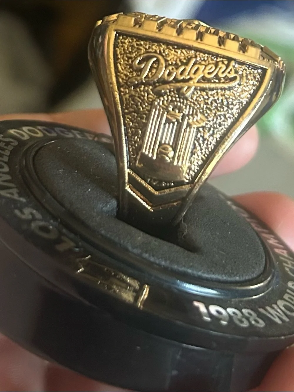 MLB Los Angeles Dodgers Championship Ring Display Puck - Blue & Gold